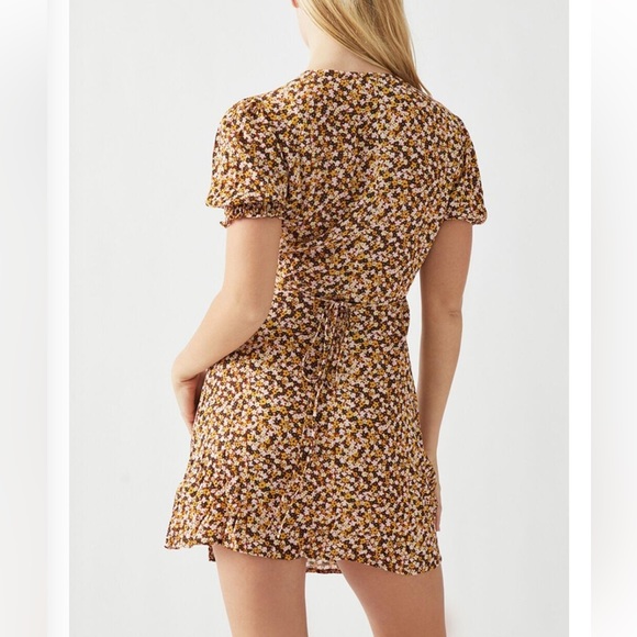 Charlie Holiday - Womens Sofia Wrap Dress - Picture 5 of 11